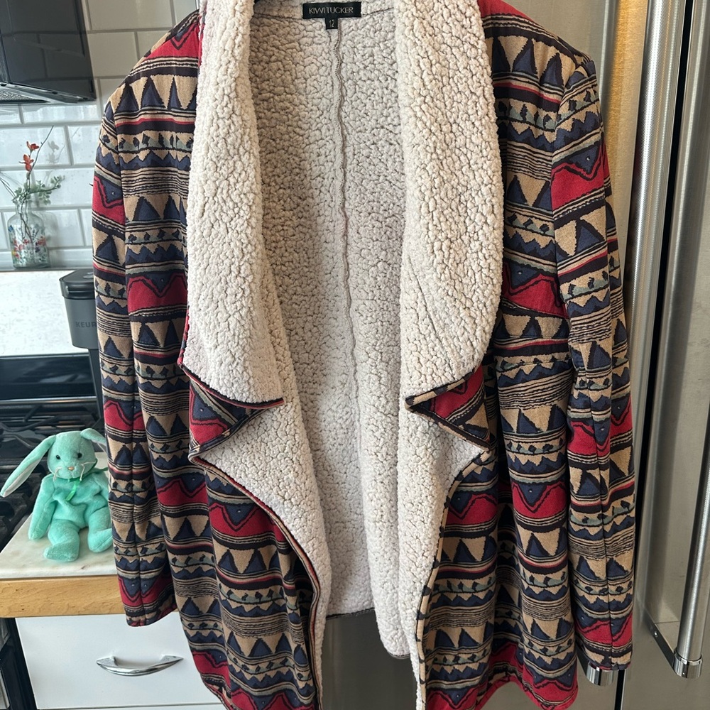 Kiwi Tucker long line jacket, size 12 Aztec, Southwestern,‎ Native American